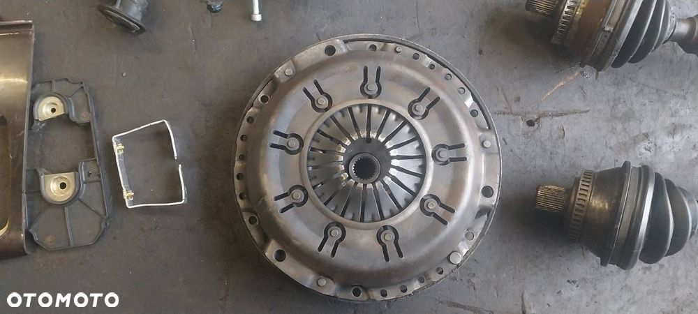 PRZEKŁADKA NA MANUAL SKRZYNIA 6-BIEGÓW SWAP AUDI A6 C5 2.5 TDI DQS - 3