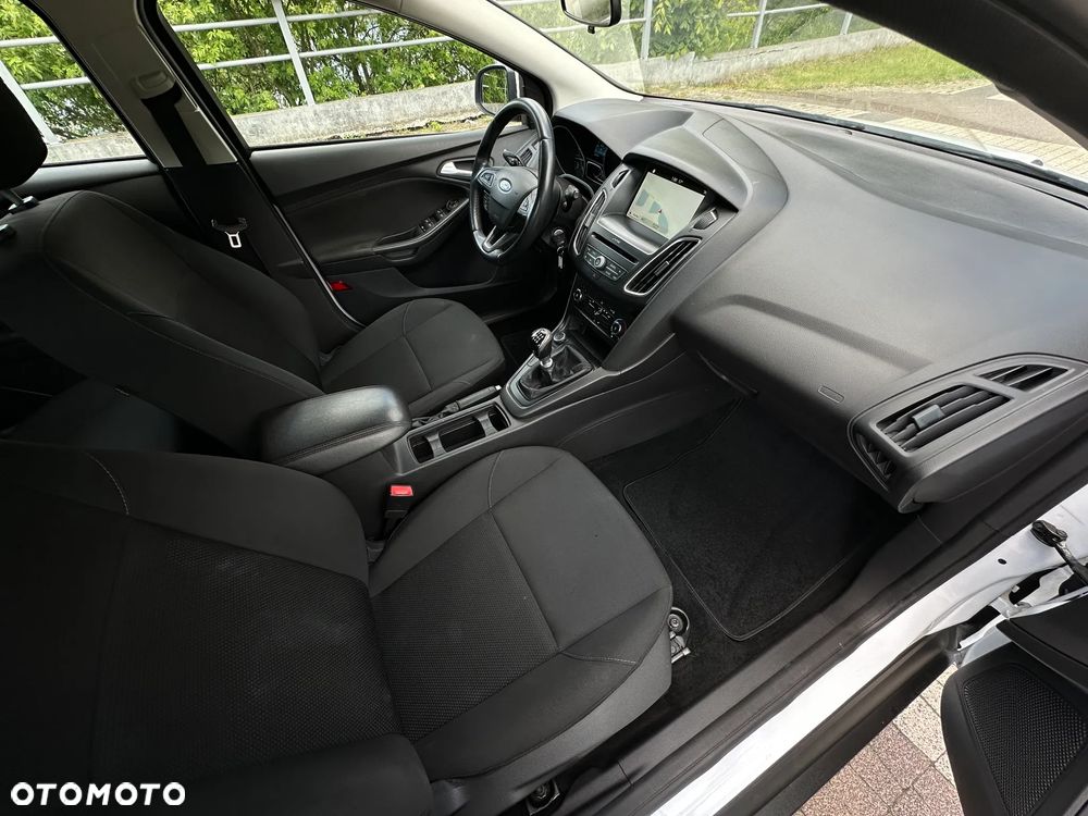 Ford Focus 1.5 TDCi ECOnetic 88g Start-Stopp-System Titanium - 14