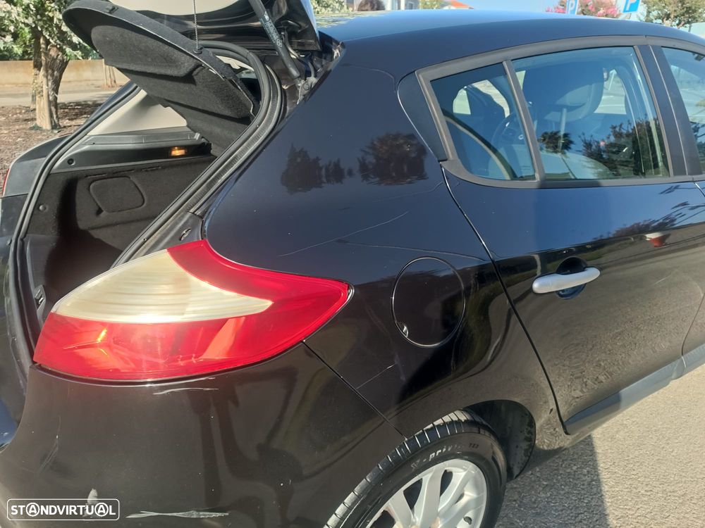 Renault Mégane ENERGY dCi 110 Start & Stop Dynamique - 9