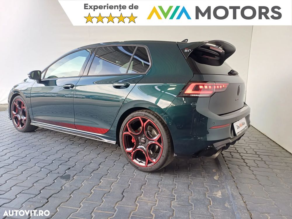 Volkswagen Golf - 4