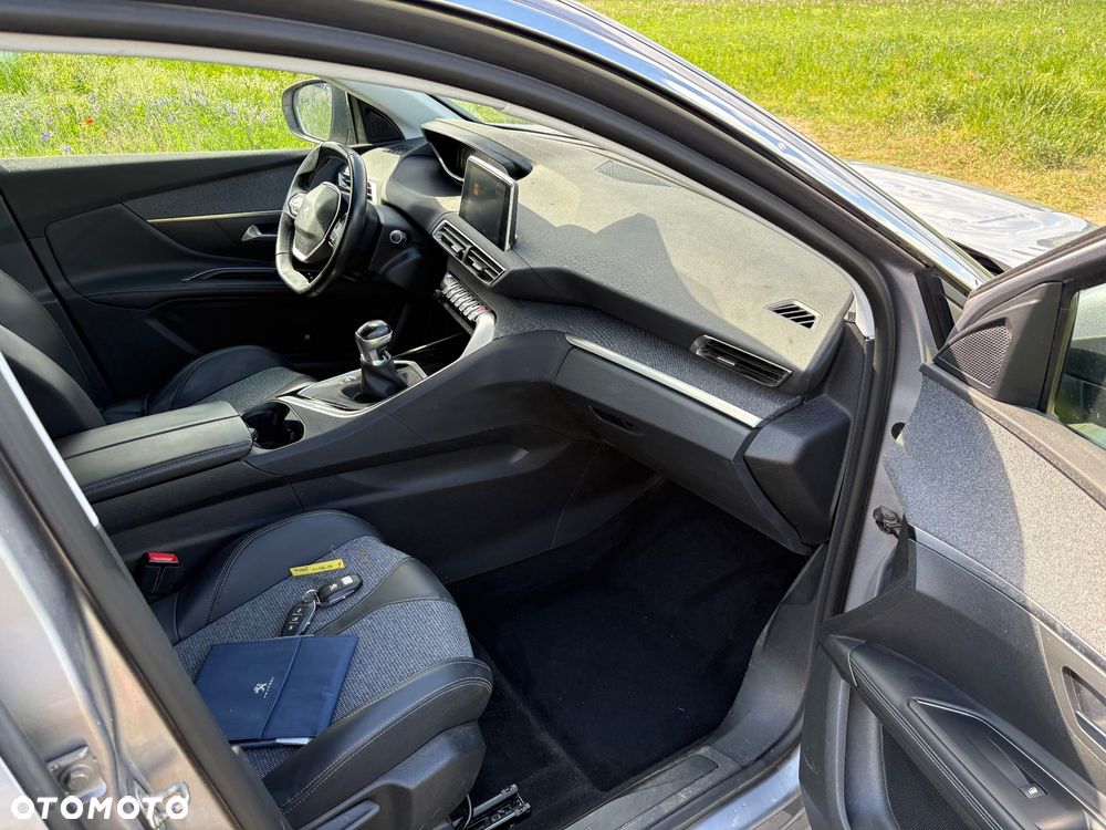 Peugeot 5008 BlueHDI 150 Stop & Start Allure - 15