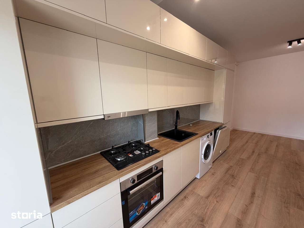 Apartament premium | 3 camere | finisat | Eroilor Residence — fotografia 1