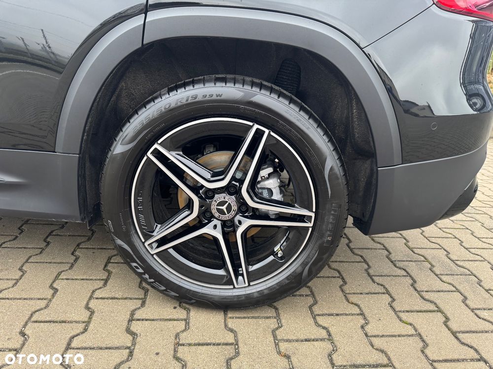 Mercedes-Benz GLB 200 mHEV AMG Line 7G-DCT - 6