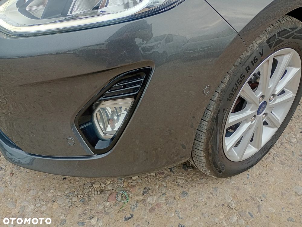 Ford Fiesta 1.0 EcoBoost S&S TITANIUM - 13