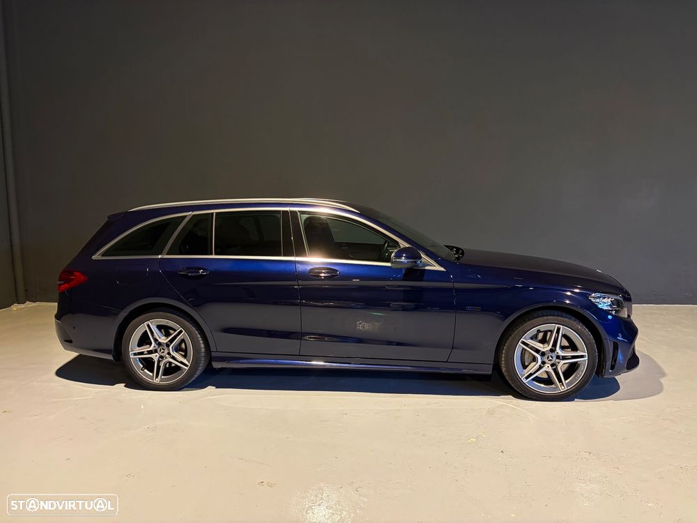 Mercedes-Benz C 300 de AMG Line - 4