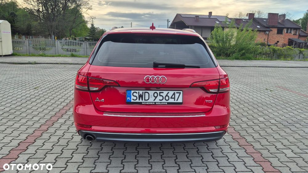 Audi A4 Avant 2.0 TDI - 4