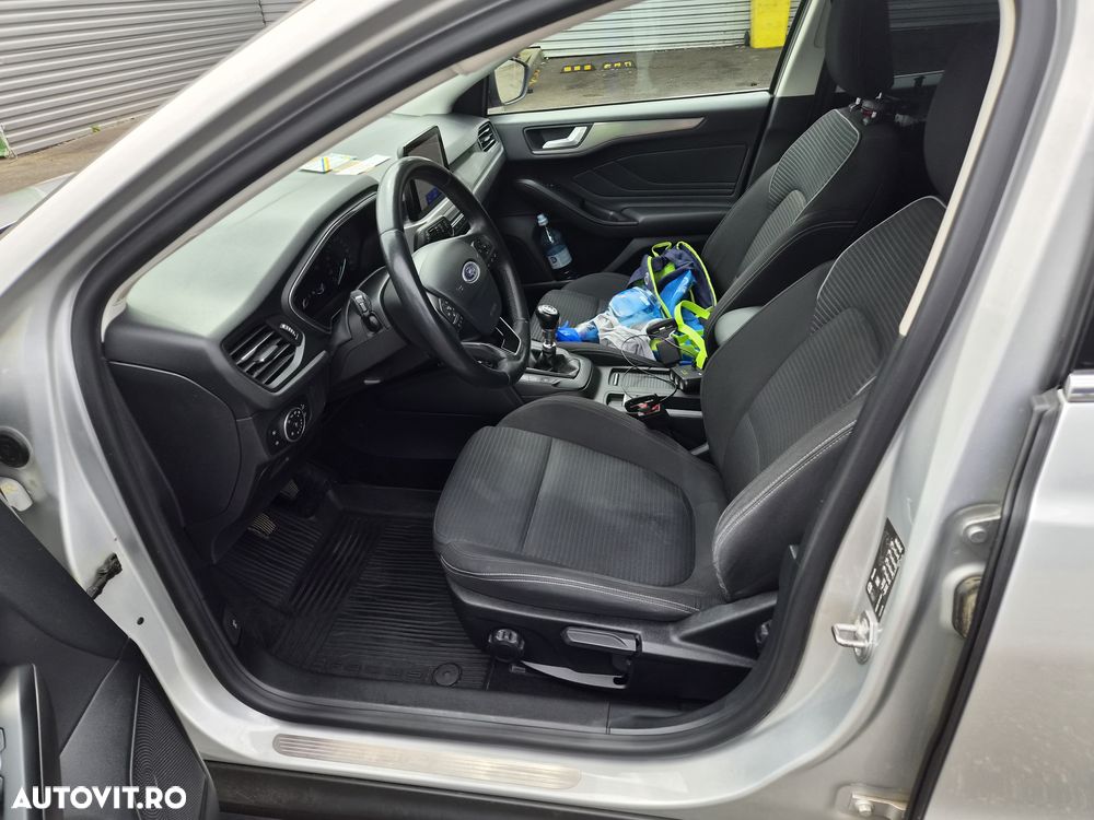 Ford Focus 1.5 TDCi Trend - 12