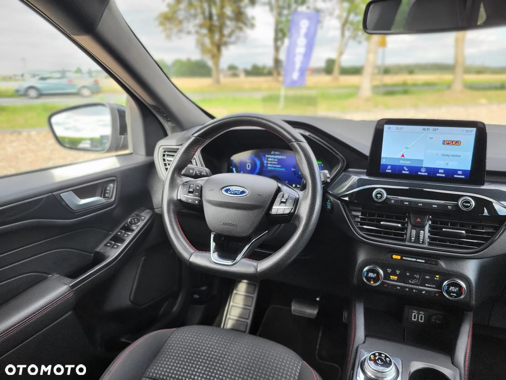Ford Kuga 2.5 FHEV FWD ST-Line - 13