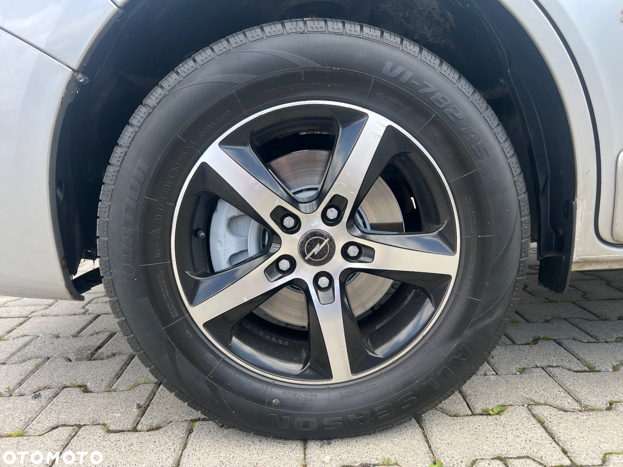 Opel Vivaro L2H1 2.9t - 21