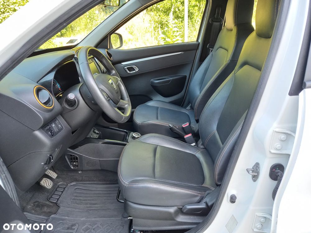 Dacia Spring 27.4kWh Comfort Plus - 9