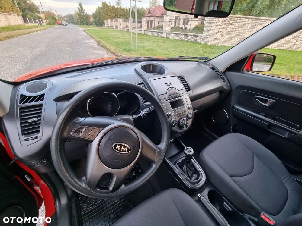 Kia Soul 1.6 L EU5 - 8