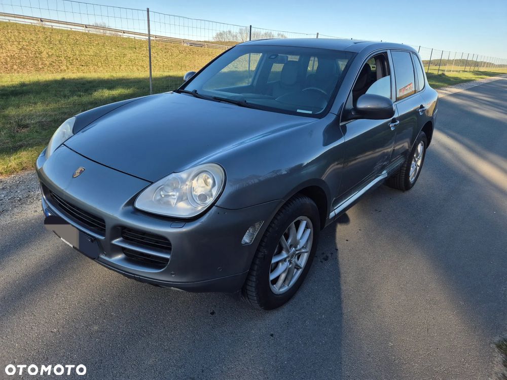 Porsche Cayenne - 7