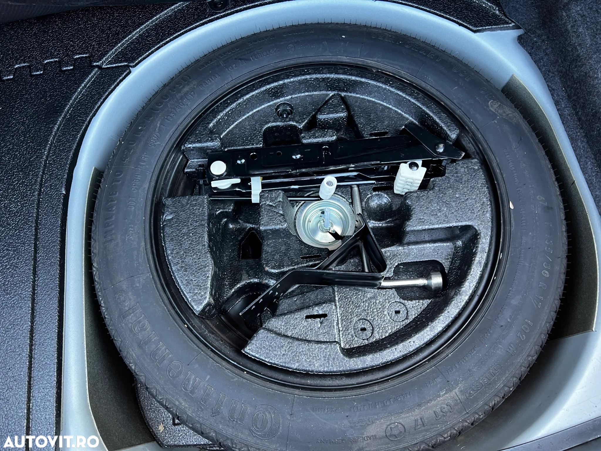 BMW Seria 5 - 34