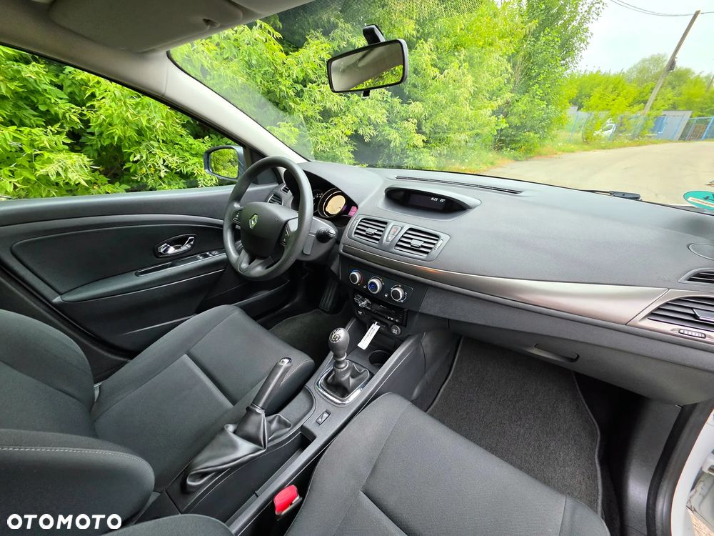 Renault Megane 1.6 16V 110 Authentique - 8