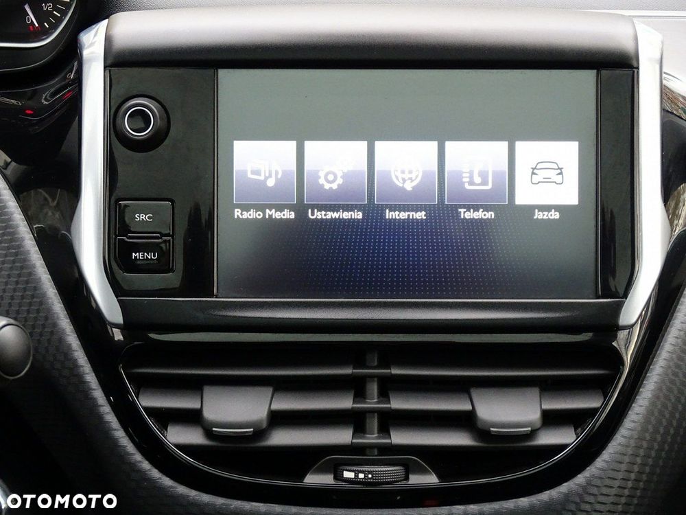 Peugeot 2008 1.2 Pure Tech Style - 28