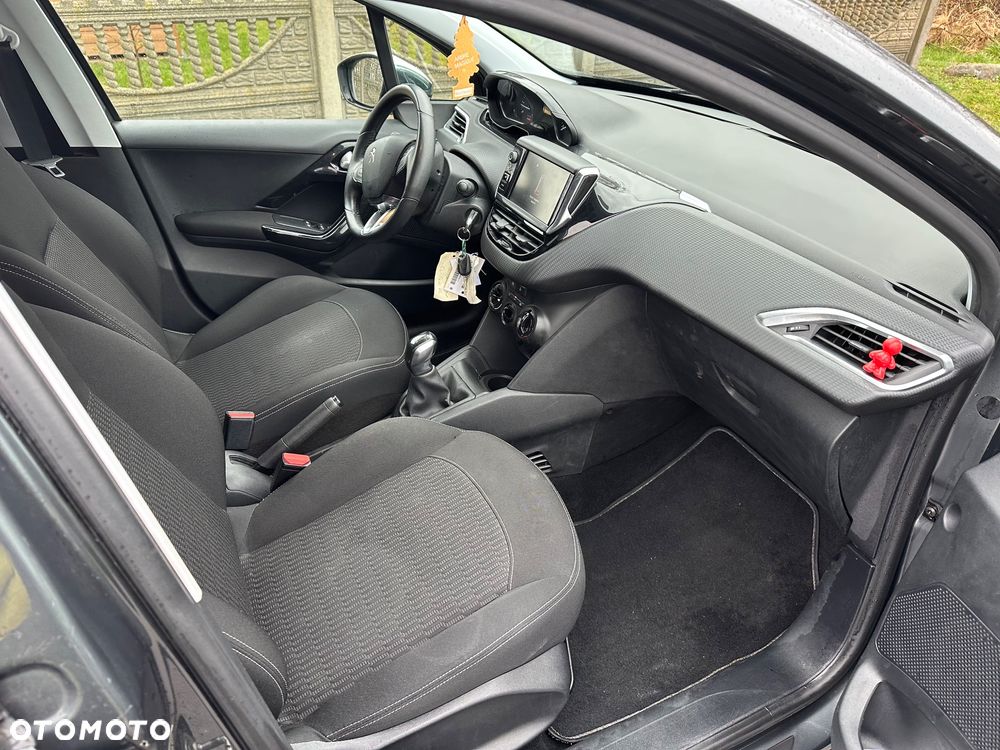 Peugeot 208 PureTech 82 Start & Stop Active - 17