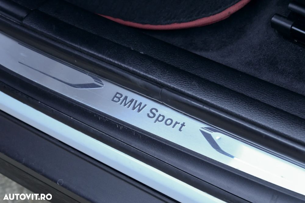 BMW X1 xDrive18d - 29