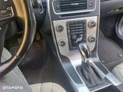 Volvo V60 D4 Drive-E Ocean Race - 9