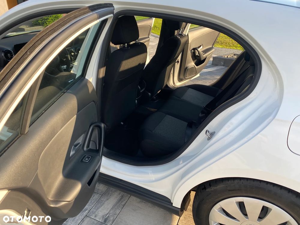 Mercedes-Benz Klasa A 160 d - 11