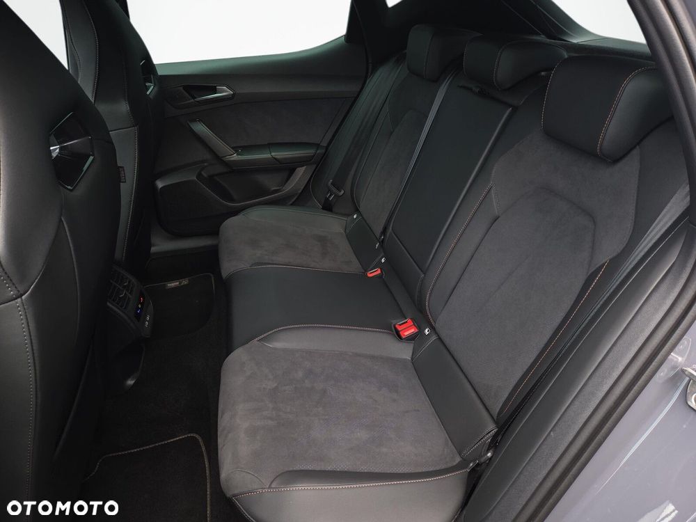 Cupra Leon 1.5 eTSI mHEV DSG - 13