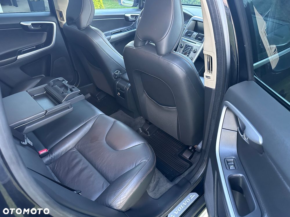 Volvo XC 60 D3 AWD Summum - 12