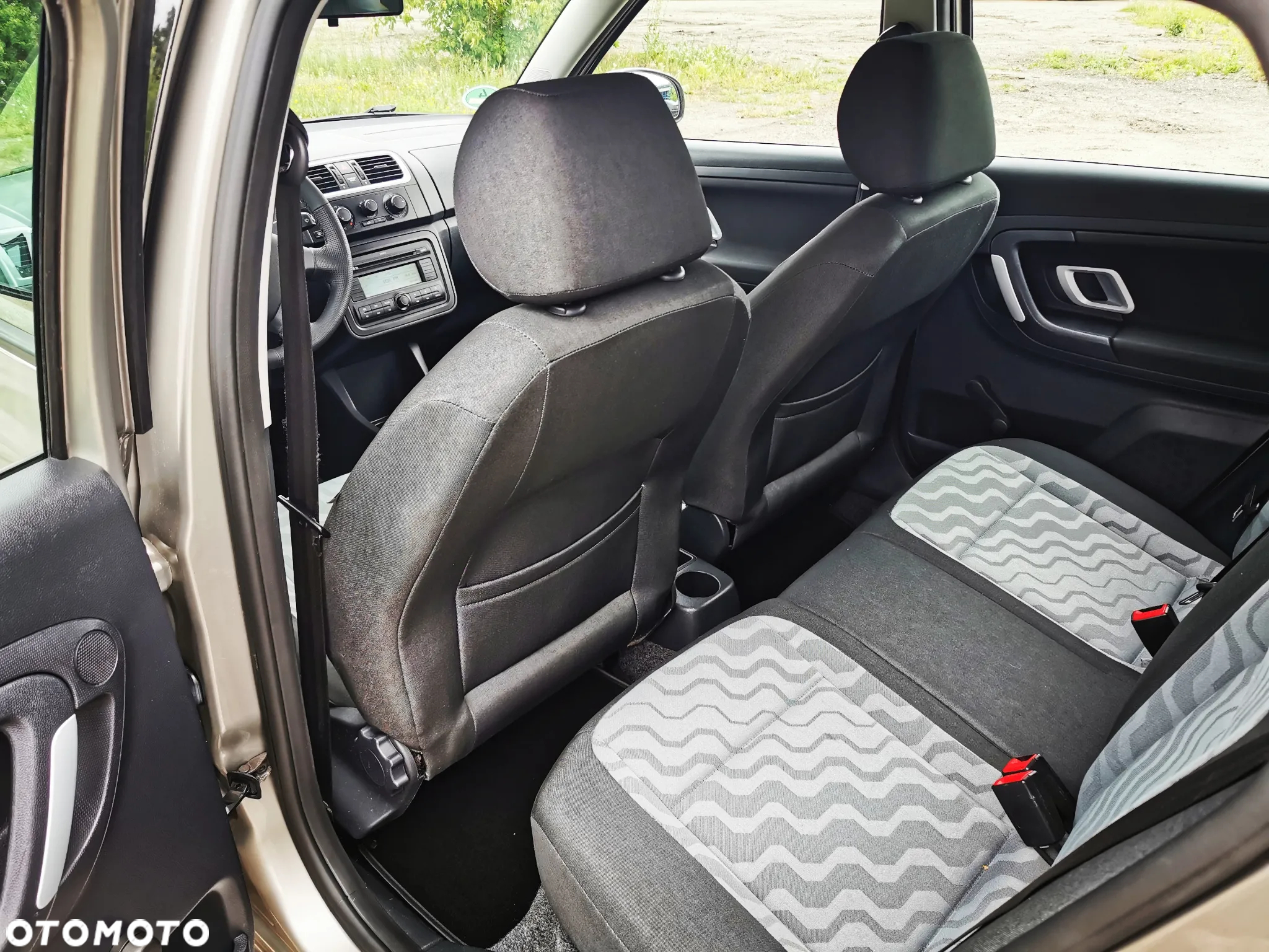 Skoda Fabia 1.6 16V Combi STYLE Edition - 20