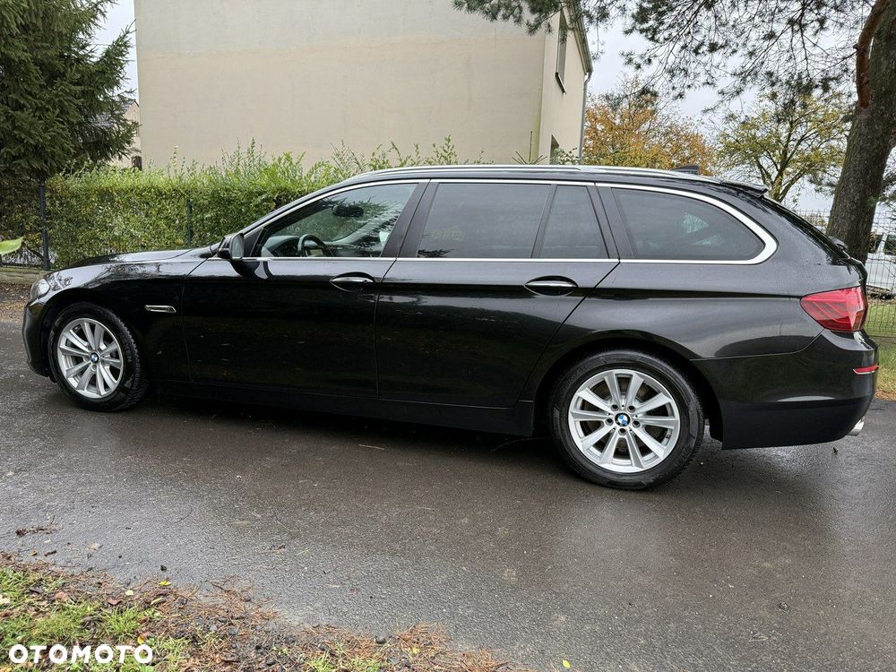 BMW Seria 5 520d Touring - 14