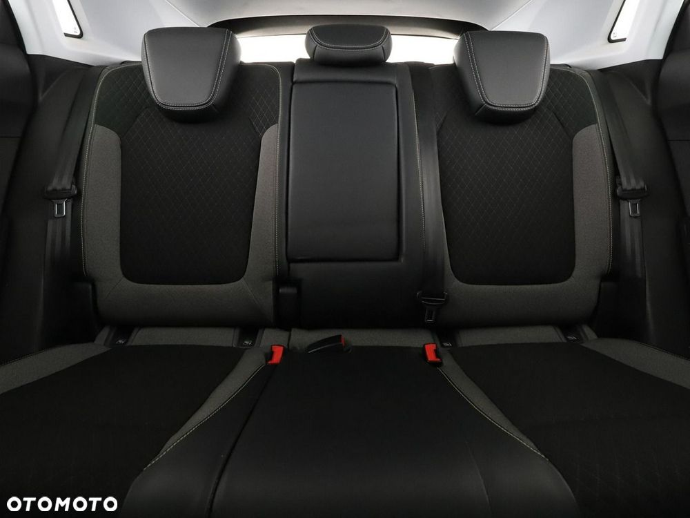 Opel Grandland X - 19