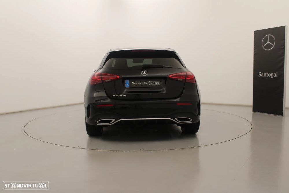 Mercedes-Benz A 250 e - 8
