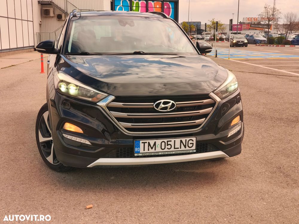 Hyundai Tucson 2.0 CRDI 4WD 6AT Luxury Pack+ - 35