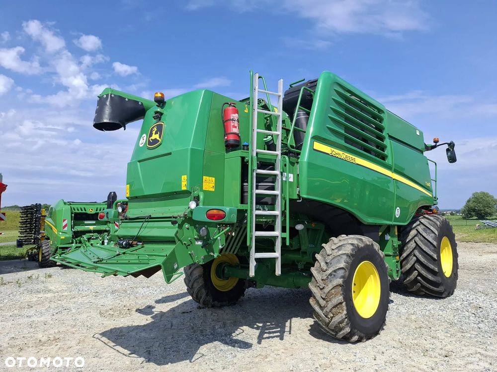 John Deere T550 - 5