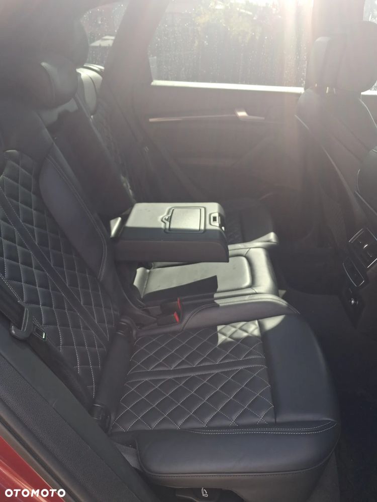 Audi SQ5 - 30