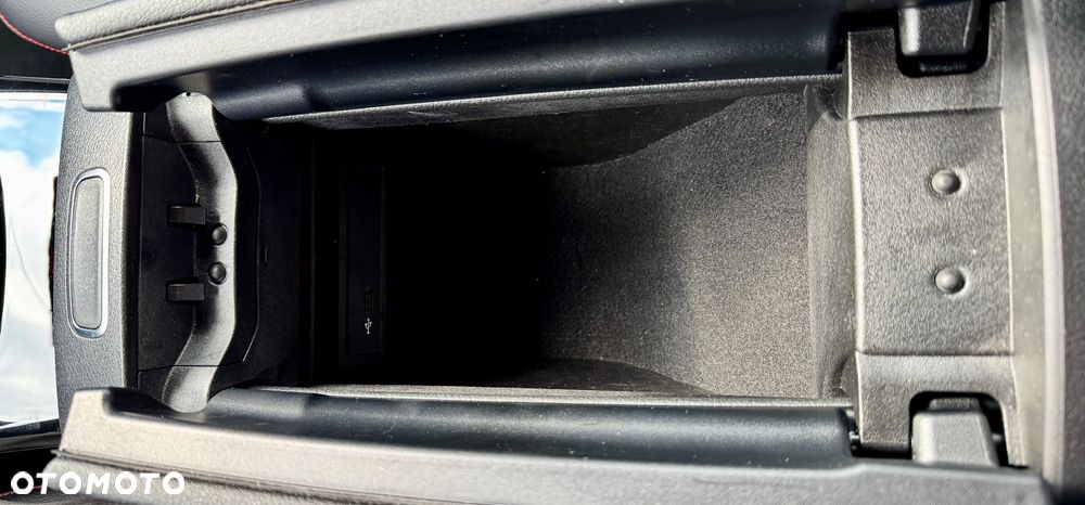 Mercedes-Benz Klasa A 200 7G-DCT Advanced AMG Line - 26