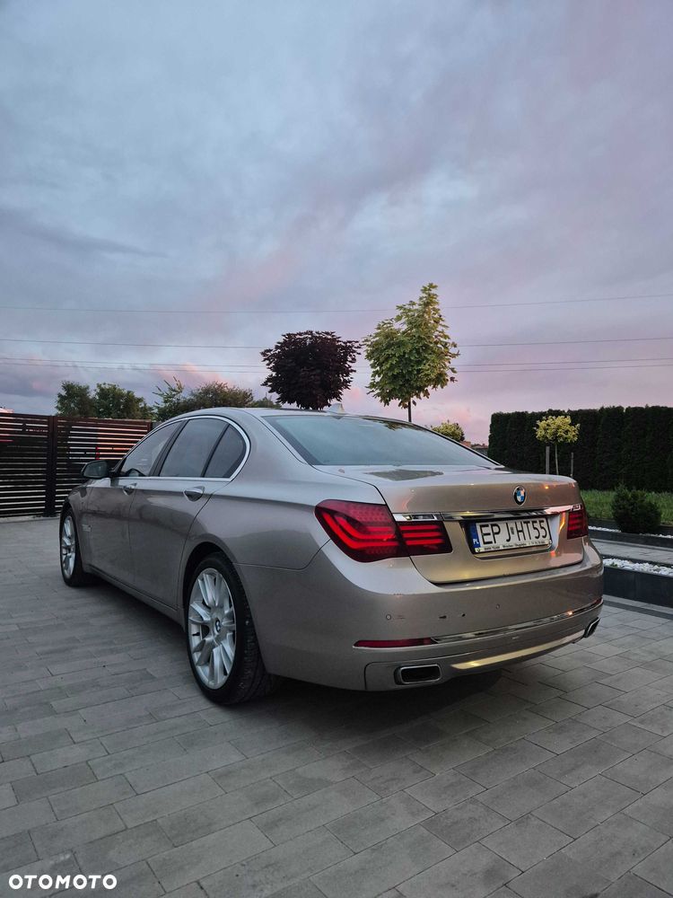 BMW Seria 7 - 4