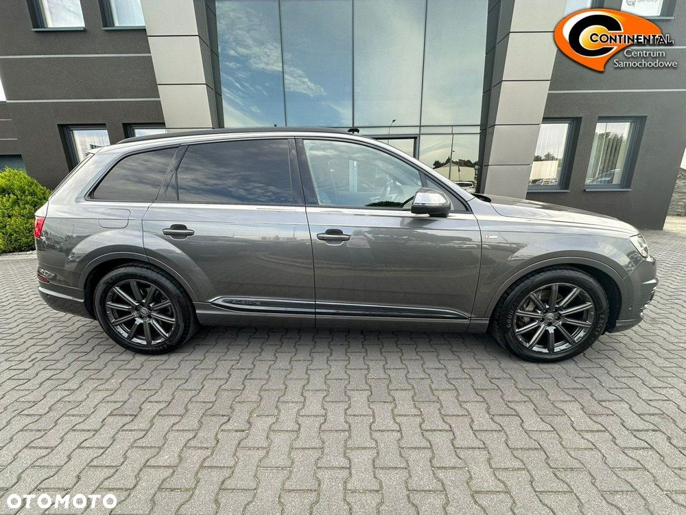 Audi Q7 - 3