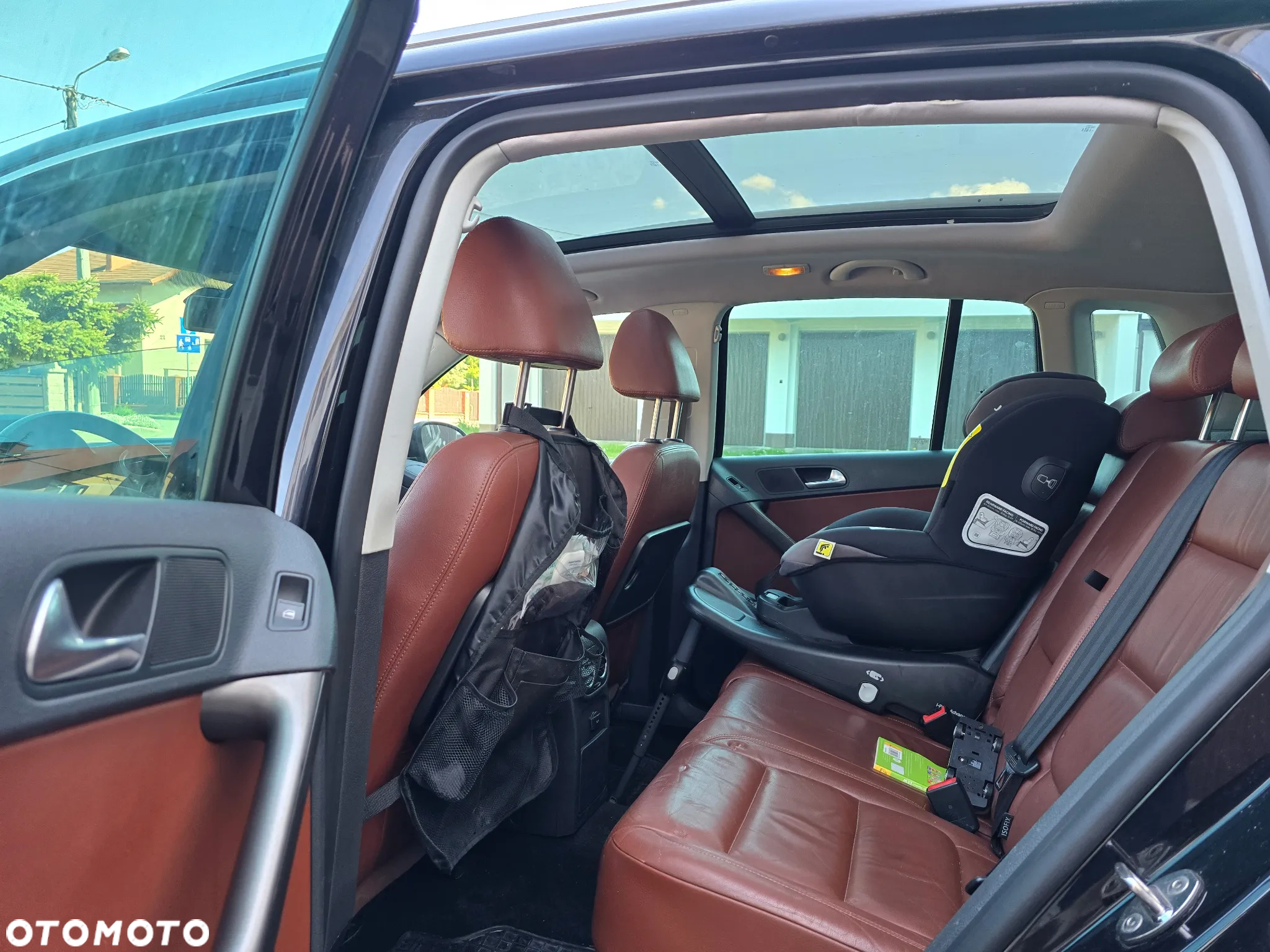 Volkswagen Tiguan - 9