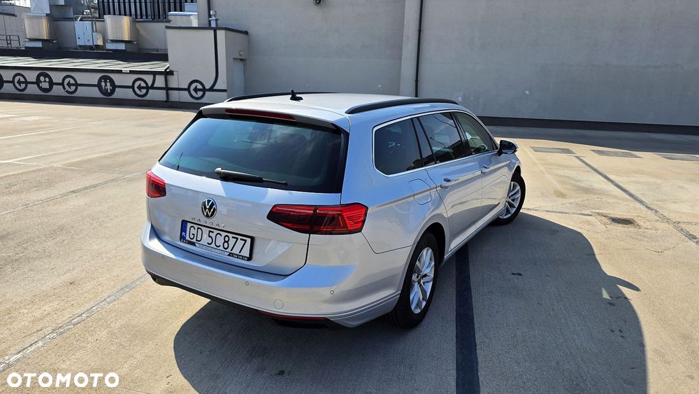 Volkswagen Passat Variant 2.0 TDI EVO Business DSG - 18
