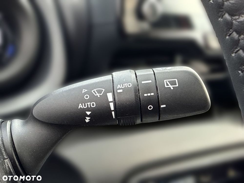 Toyota Yaris Hybrid 1.5 Comfort - 20