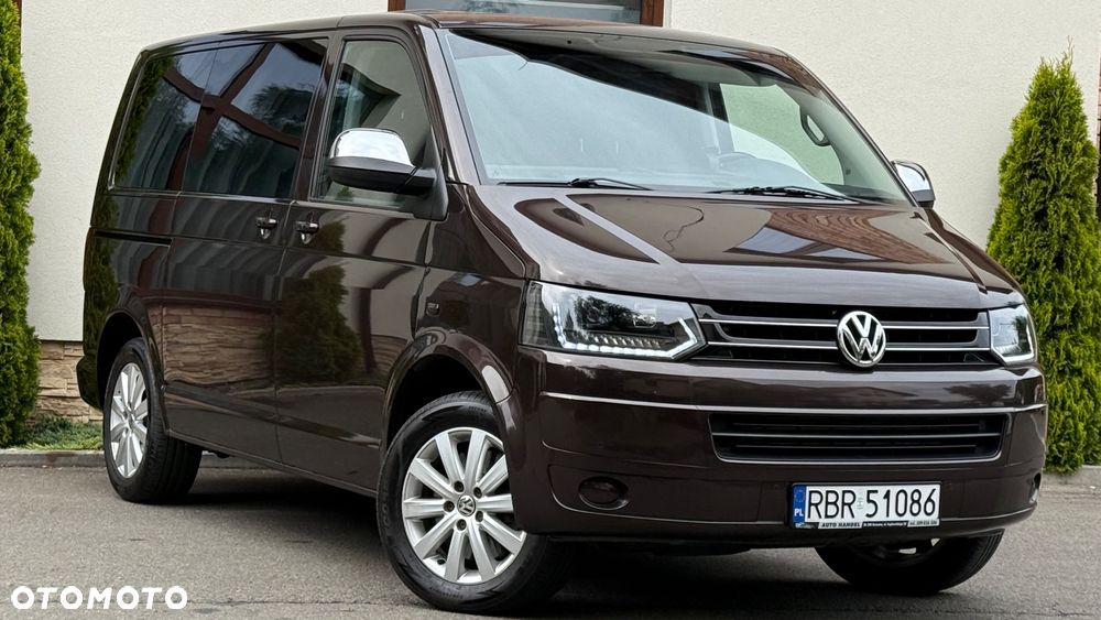Volkswagen Multivan - 16