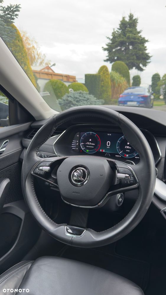 Skoda Octavia 2.0 TDI 4x4 DSG Ambition - 18