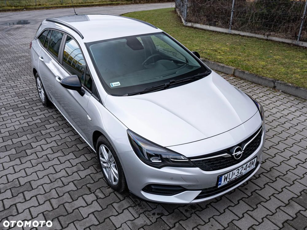 Opel Astra 1.4 T Edition S&S - 9