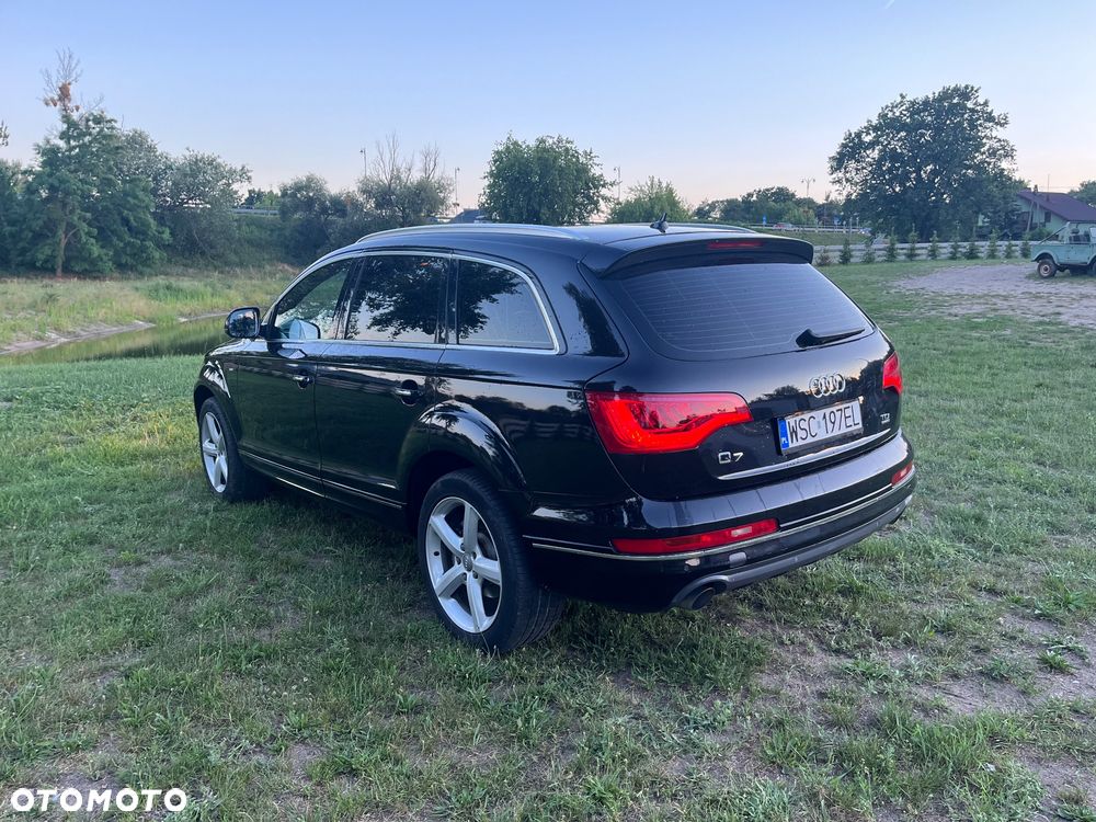 Audi Q7 - 6