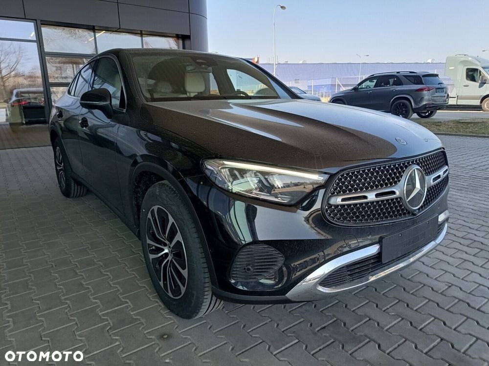 Mercedes-Benz GLC - 4