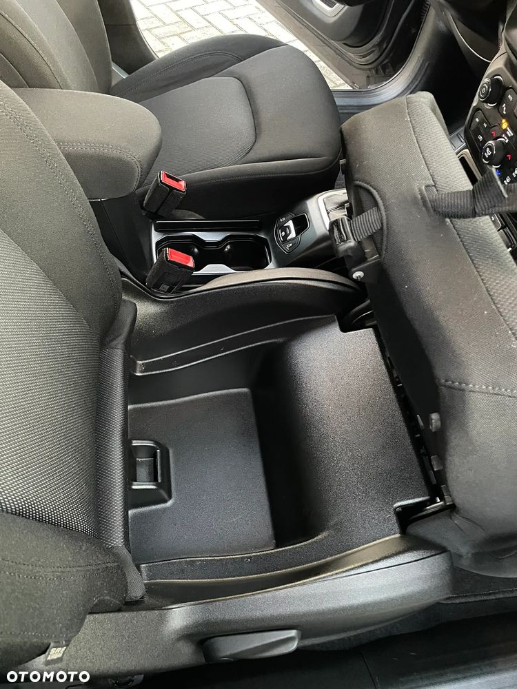 Jeep Renegade 1.3 GSE T4 Turbo Longitude FWD S&S - 14