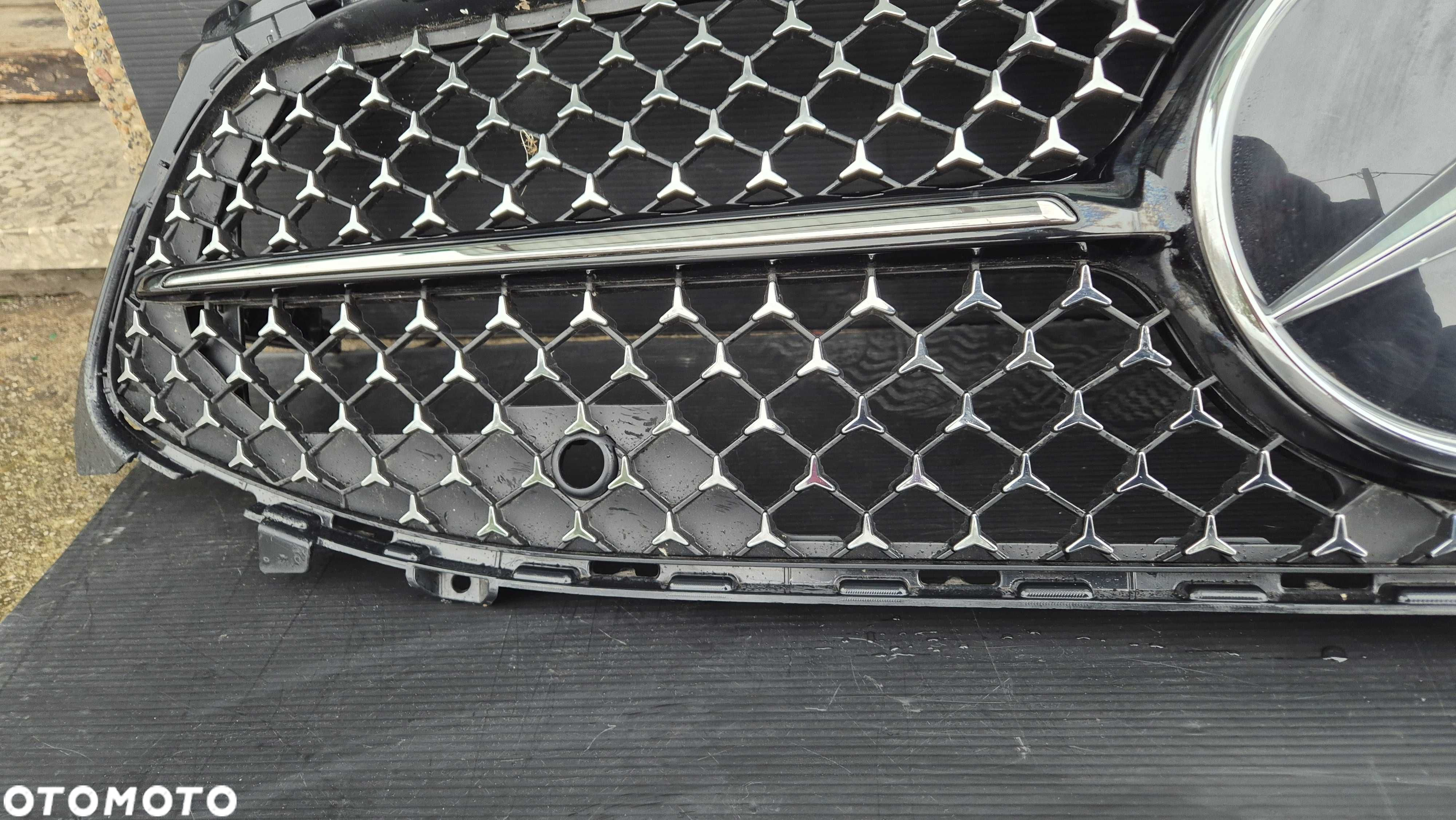 Atrapa chłodnicy GRILL Mercedes CLA W118 C118 LIFT AMG OE NOWY! - 4