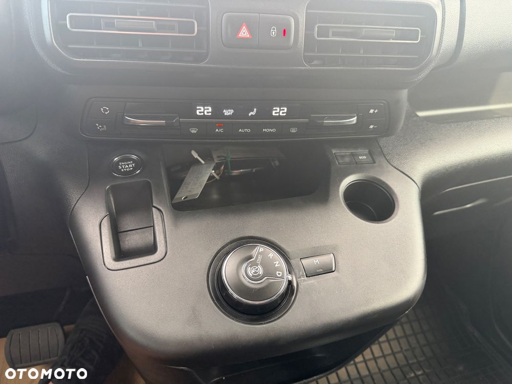 Opel Combo XL 1.5 D Automatik Start/Stop Innovation - 27