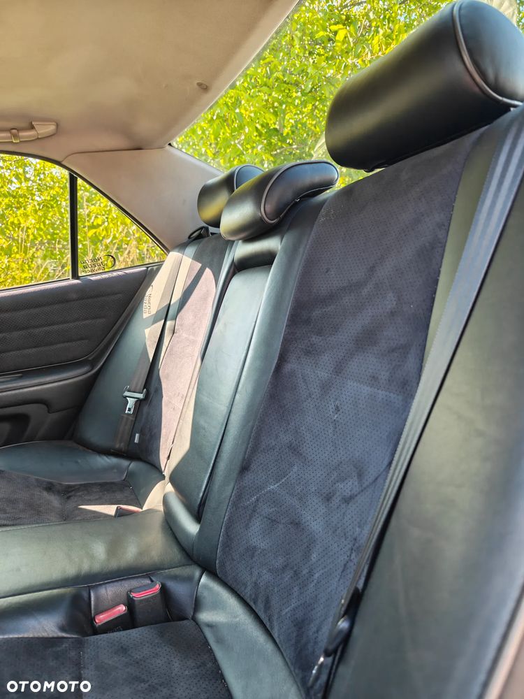 Lexus IS 200 Prestige - 11