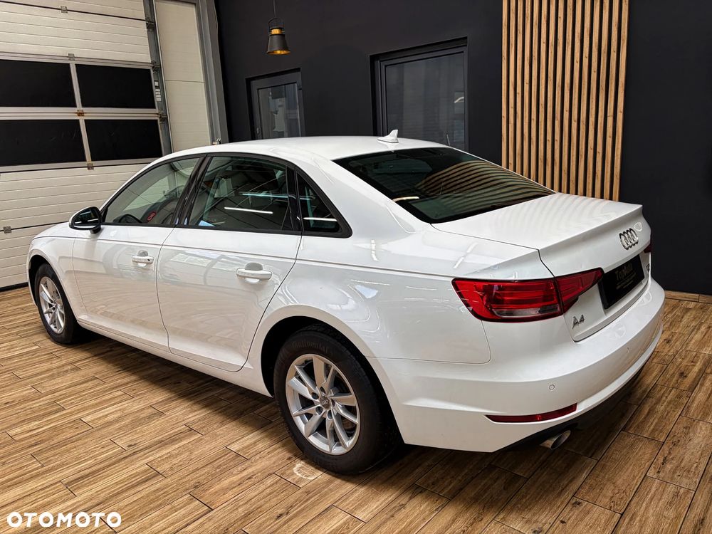 Audi A4 Limousine 2.0 TFSI ultra Sport - 10