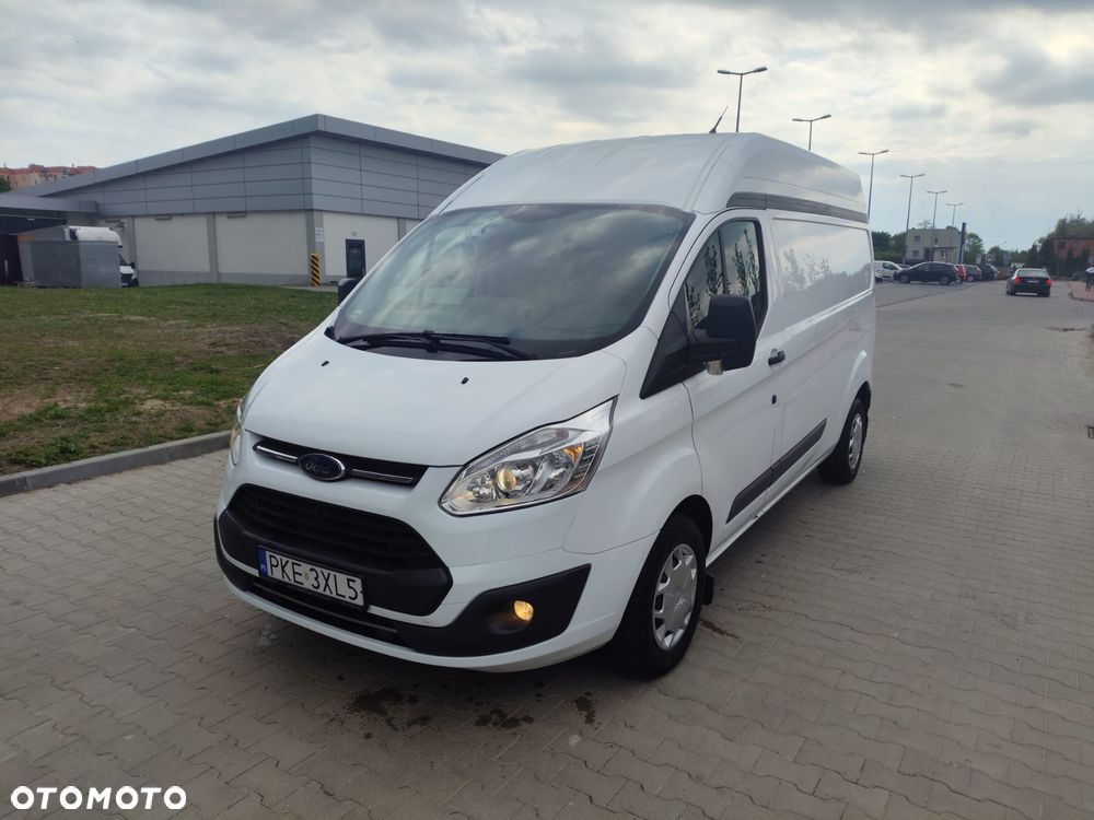 Ford TRANSIT CUSTOM - 2