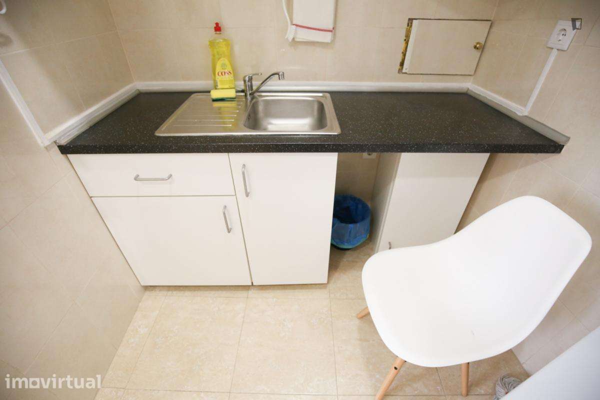 Quarto - localizado em São Bento Lisbon - Grande imagem: 5/33
